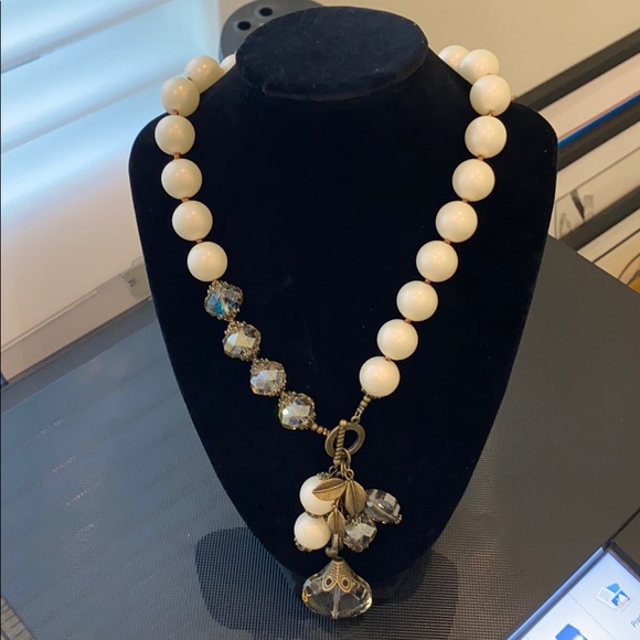 Pearl and crystal necklace - Picture 3 of 3